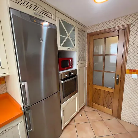 Апартаменты Apartamento En Edificio Albaida, Garaje Y Piscina *